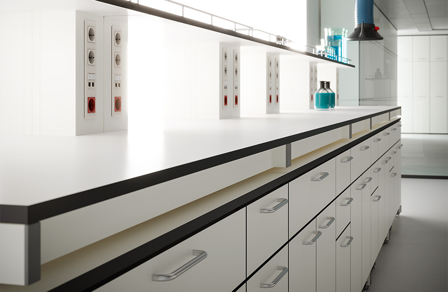 VP106 Pure White