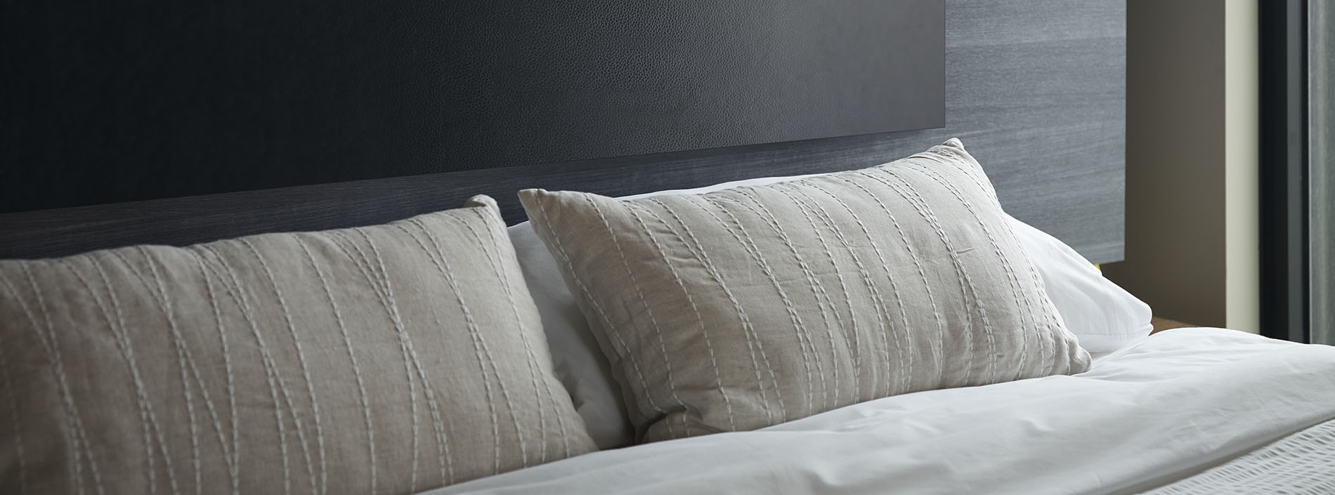 Marine feature card 1900x705